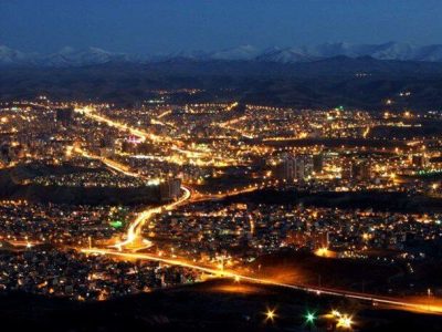 سرگردانی پشت چراغ‌های خاموش