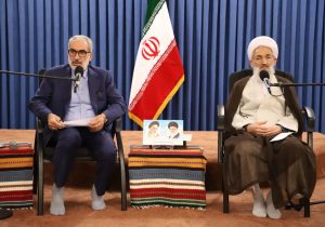 فعالیت‌های فرهنگی باید در متن جامعه انجام شود