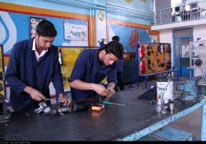 مازندران به دنبال رفع معضل بیکاری با رویکرد مهارت‌ محوری