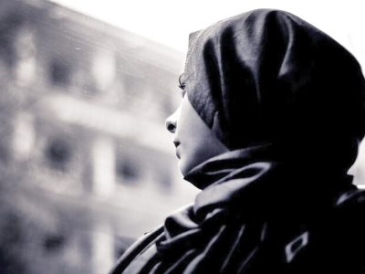 زنان در محاصره‌ی افکار مجازی