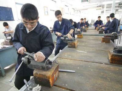 ارتقای مهارت‌های نوجوانان آسیب‌پذیر در چهار شهرستان