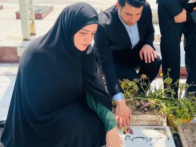 نخستین روز کاری مهتاب افشین با حضور استاندار مازندران بر مزار شهیدان