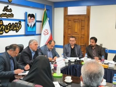 قوانین بیمه و مالیات باید در خدمت تولید باشد