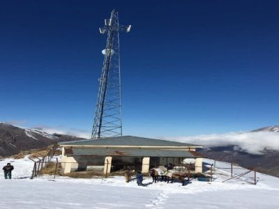 حل مشکلات ارتباطی ۱۵۰ منطقه جاده‌ای و روستایی مازندران در پی بارش برف