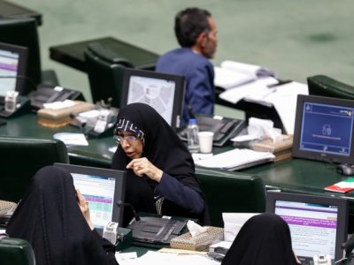 «قلم و معیشت؛ چتر حمایتی مجلس بر سر اهالی رسانه در مازندران»