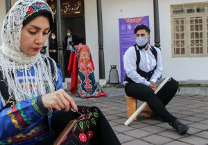 تاکید فرماندار رشت بر رفع مشکلات فعالان گردشگری و صنایعدستی