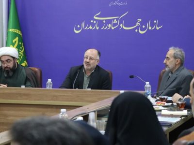 لزوم بازنگری قوانین کشاورزی و مقابله با توطئه‌های دشمن