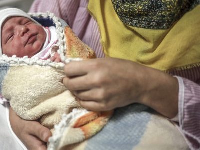 نرخ باروری در برخی شهرستان‌ها به ۰.۷ درصد کاهش یافته است