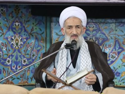 مقاومت ملت ایران برگرفته از مکتب عاشوراست